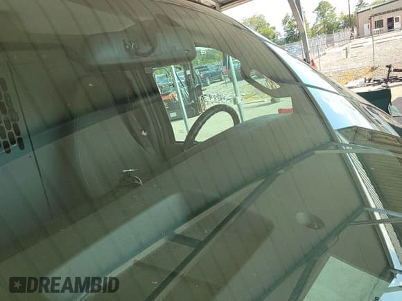 ✅ 2020 Chevrolet Express Cargo • VIN: 1GCWGAFG4L1190903 • Lot: 42293394. Wystawiony na IAAI z przebiegiem 96 093 mil. Bezpłatny archiwum sprzedaży aukcyjnych z USA i szczegółowy raport historii pojazdu na DreamBid. Zdjęcie 1.