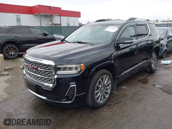 ✅ 2021 GMC Acadia Denali • VIN: 1GKKNXLS5MZ128322 • Lot: 43558577. Wystawiony na IAAI z przebiegiem 41 196 mil. Bezpłatny archiwum sprzedaży aukcyjnych z USA i szczegółowy raport historii pojazdu na DreamBid. Zdjęcie 17.