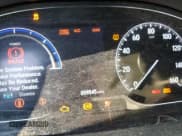 ✅ 2019 Honda Insight EX • VIN: 19XZE4F55KE022525 • Лот: 57716272. Опубликован ранее на Copart с пробегом 59 545 миль. Бесплатный доступ к архиву аукционных продаж из США и подробный отчёт об истории автомобиля на DreamBid. Изображение 8.