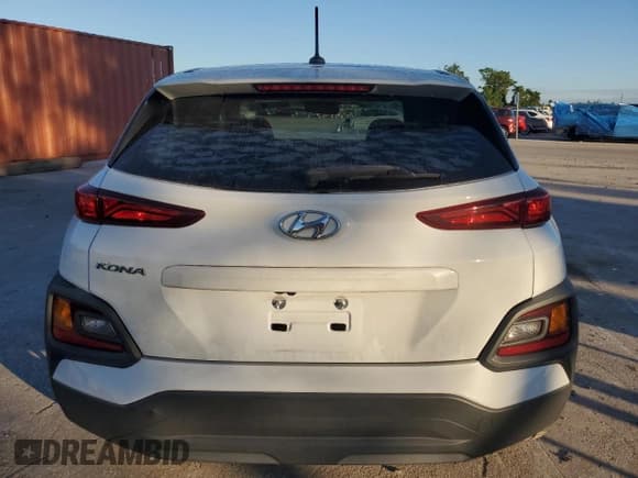 ✅ 2018 Hyundai Kona SE • VIN: KM8K12AA7JU111546 • Лот: 86340185. Опубликован ранее на Copart с пробегом 62 716 миль. Бесплатный доступ к архиву аукционных продаж из США и подробный отчёт об истории автомобиля на DreamBid. Изображение 6.