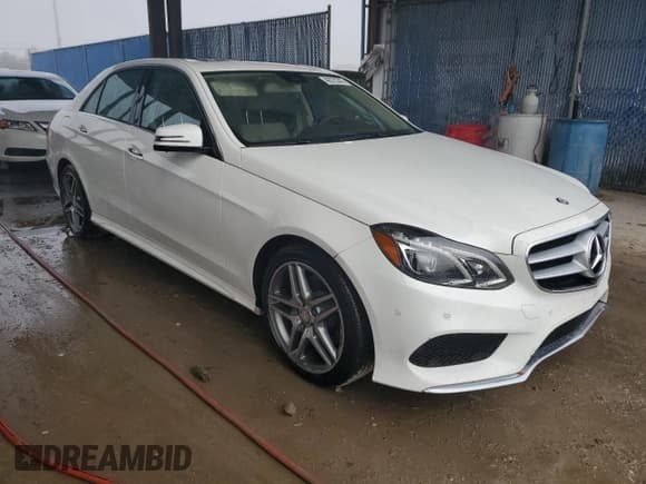 ✅ 2015 Mercedes-Benz E 400 • VIN: WDDHF6FB9FB145246 • Лот: 46570243. Опубликован ранее на Copart с пробегом 75 756 миль. Бесплатный доступ к архиву аукционных продаж из США и подробный отчёт об истории автомобиля на DreamBid. Изображение 4.