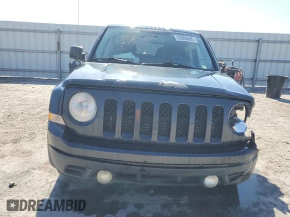 ✅ 2014 Jeep Patriot Sport • VIN: 1C4NJPBA8ED697144 • Лот: 92800685. Опубликован ранее на Copart с пробегом 190 104 миль. Бесплатный доступ к архиву аукционных продаж из США и подробный отчёт об истории автомобиля на DreamBid. Изображение 5.