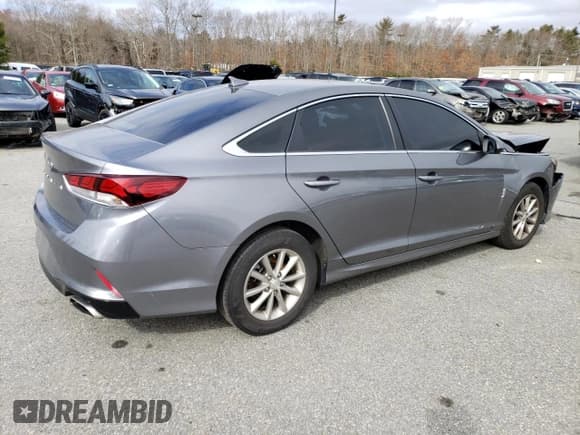 ✅ 2019 Hyundai Sonata SE • VIN: 5NPE24AF5KH794414 • Лот: 43850613. Опубликован ранее на Copart с пробегом 76 653 миль. Бесплатный доступ к архиву аукционных продаж из США и подробный отчёт об истории автомобиля на DreamBid. Изображение 3.
