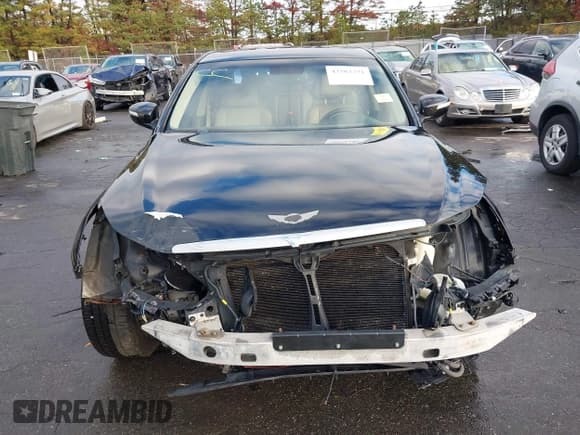 ✅ 2011 Hyundai Genesis • VIN: KMHGC4DE3BU145981 • Лот: 43583371. Опубликован ранее на IAAI с пробегом 97 937 миль. Бесплатный доступ к архиву аукционных продаж из США и подробный отчёт об истории автомобиля на DreamBid. Изображение 6.