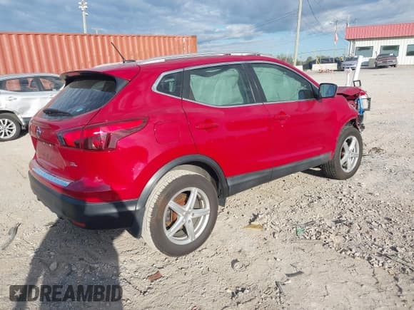 ✅ 2018 Nissan Rogue SV • VIN: JN1BJ1CP2JW162668 • Lot: 43505078. Listed on IAAI with 79,719 mi. Free auction sales archive from the USA and detailed vehicle history report at DreamBid. Image 4.