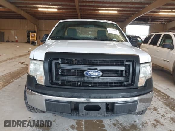 ✅ 2013 Ford F-150 XL • VIN: 1FTMF1CF2DFD52330 • Лот: 42527052. Опубликован ранее на IAAI с пробегом 173 898 миль. Бесплатный доступ к архиву аукционных продаж из США и подробный отчёт об истории автомобиля на DreamBid. Изображение 12.