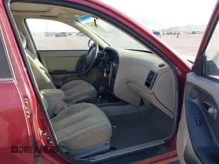 ✅ 2003 Hyundai Elantra GLS • VIN: KMHDN45D23U641116 • Lot: 42939027. Wystawiony na IAAI z przebiegiem 149 781 mil. Bezpłatny archiwum sprzedaży aukcyjnych z USA i szczegółowy raport historii pojazdu na DreamBid. Zdjęcie 5.