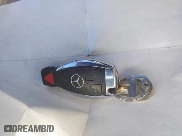✅ 2018 Mercedes-Benz GLE 350 • VIN: 4JGDA5JB6JB173115 • Lot: 43920307. Listed on IAAI with 134,622 mi. Free auction sales archive from the USA and detailed vehicle history report at DreamBid. Image 11.