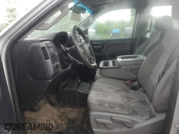 2015 Chevrolet Silverado 2500HD Work Truck с VIN 1GC1KUEG2FF606854, выставлен на аукционе Copart как лот 64315085 с пробегом 115 399 миль миль и Чистый • Clean title. История ставок и продаж доступна на DreamBid. Изображение 7.