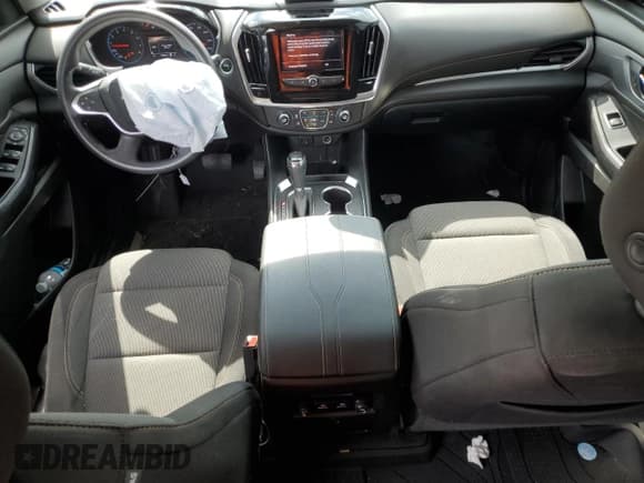 ✅ 2020 Chevrolet Traverse LS • VIN: 1GNERFKW4LJ128179 • Lot: 67110854. Wystawiony na Copart z przebiegiem 104 919 mil. Bezpłatny archiwum sprzedaży aukcyjnych z USA i szczegółowy raport historii pojazdu na DreamBid. Zdjęcie 8.