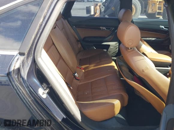 ✅ 2007 Audi A6 3.2L • VIN: WAUDH74F57N140105 • Lot: 38474591. Listed on IAAI with 82,970 mi. Free auction sales archive from the USA and detailed vehicle history report at DreamBid. Image 8.