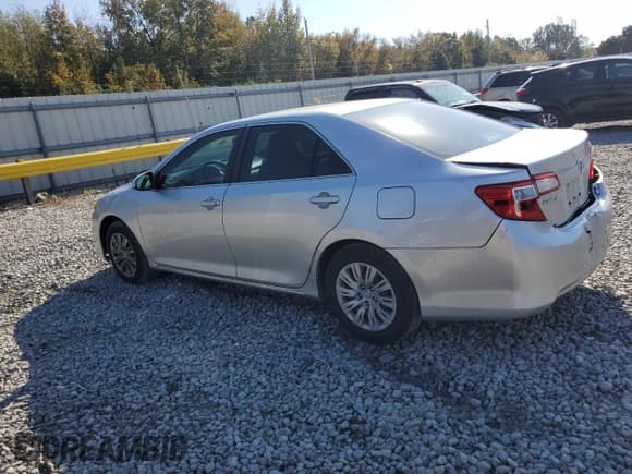 ✅ 2012 Toyota Camry XLE • VIN: 4T1BF1FK6CU120464 • Лот: 91469055. Опубликован ранее на Copart с пробегом 264 211 миль. Бесплатный доступ к архиву аукционных продаж из США и подробный отчёт об истории автомобиля на DreamBid. Изображение 2.