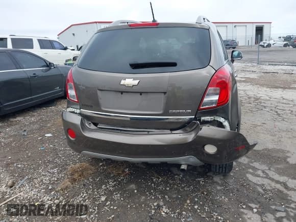 ✅ 2014 Chevrolet Captiva Sport LT • VIN: 3GNAL3EK1ES564416 • Lot: 41038079. Wystawiony na IAAI z przebiegiem 78 536 mil. Bezpłatny archiwum sprzedaży aukcyjnych z USA i szczegółowy raport historii pojazdu na DreamBid. Zdjęcie 6.