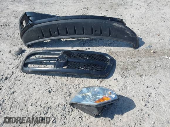 2019 Ram 1500 Tradesman with VIN 1C6RR7FG3KS582586, listed as a IAAI auction lot 42373353 with 68,457 mi miles and . Bid and sale history available at DreamBid. Image 12.