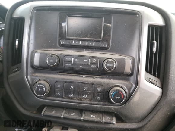 ✅ 2014 Chevrolet Silverado 1500 LT • VIN: 1GCNKREC2EZ392716 • Лот: 51420541. Опубликован ранее на Copart с пробегом Не указан. Бесплатный доступ к архиву аукционных продаж из США и подробный отчёт об истории автомобиля на DreamBid. Изображение 9.