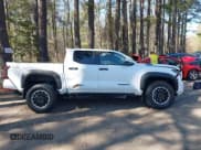 ✅ 2024 Toyota Tacoma TRD Sport Hybrid • VIN: 3TYLC5LN7RT015294 • Lot: 41886724. Listed on IAAI with 157 mi. Free auction sales archive from the USA and detailed vehicle history report at DreamBid. Image 13.