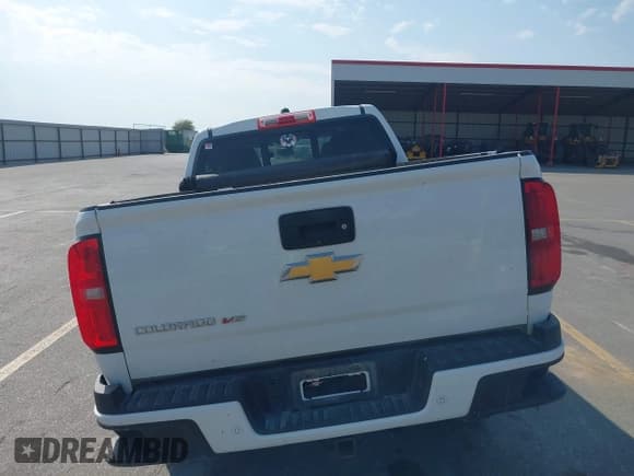 ✅ 2019 Chevrolet Colorado 4WD Z71 • VIN: 1GCGTDEN1K1141139 • Lot: 43227859. Listed on IAAI with Not provided. Free auction sales archive from the USA and detailed vehicle history report at DreamBid. Image 16.