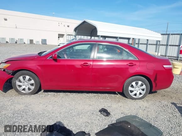 ✅ 2009 Toyota Camry SE • VIN: 4T1BE46K39U354672 • Lot: 43194554. Listed on IAAI with 175,730 mi. Free auction sales archive from the USA and detailed vehicle history report at DreamBid. Image 14.