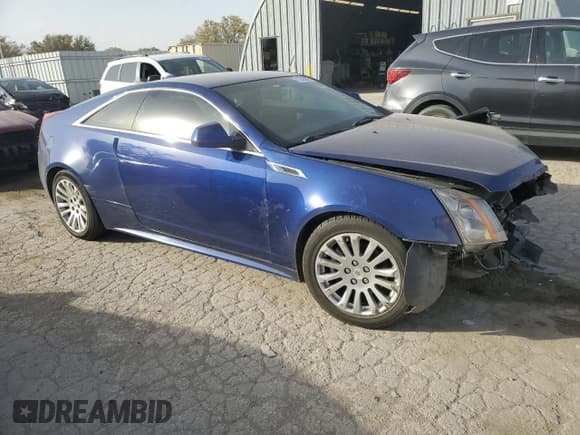 ✅ 2013 Cadillac CTS • VIN: 1G6DA1E34D0111456 • Lot: 77748444. Wystawiony na Copart z przebiegiem 135 683 mil. Bezpłatny archiwum sprzedaży aukcyjnych z USA i szczegółowy raport historii pojazdu na DreamBid. Zdjęcie 4.
