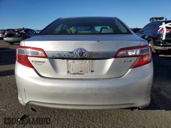 ✅ 2012 Toyota Camry XLE • VIN: 4T4BF1FK3CR254628 • Lot: 91442955. Wystawiony na Copart z przebiegiem 60 601 mil. Bezpłatny archiwum sprzedaży aukcyjnych z USA i szczegółowy raport historii pojazdu na DreamBid. Zdjęcie 6.