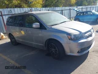 ✅ 2017 Dodge Grand Caravan GT • VIN: 2C4RDGEG5HR693157 • Lot: 43420295. Wystawiony na IAAI z przebiegiem 133 561 mil. Bezpłatny archiwum sprzedaży aukcyjnych z USA i szczegółowy raport historii pojazdu na DreamBid. Zdjęcie 1.