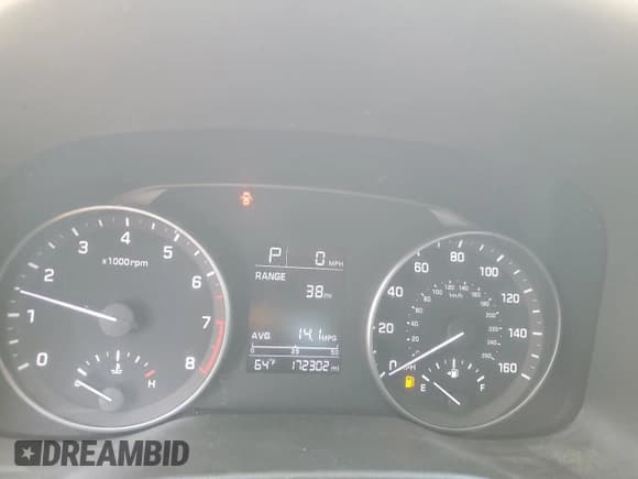 ✅ 2017 Hyundai Elantra SE • VIN: 5NPD84LF7HH107630 • Lot: 82666695. Listed on Copart with 172,302 mi. Free auction sales archive from the USA and detailed vehicle history report at DreamBid. Image 9.