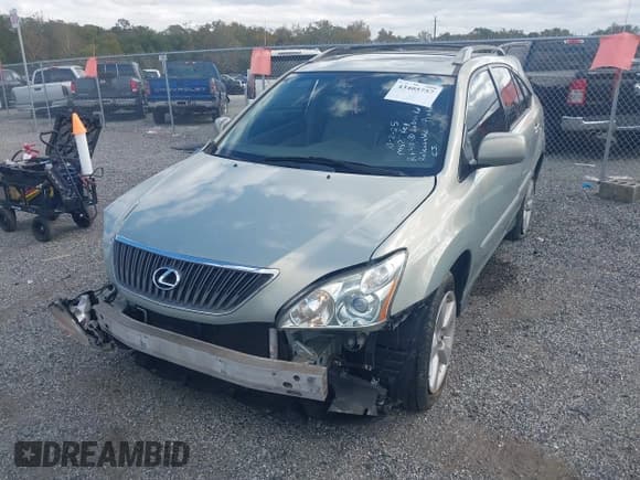 ✅ 2004 Lexus RX 330 • VIN: 2T2HA31U84C017316 • Lot: 43405757. Listed on IAAI with 209,809 mi. Free auction sales archive from the USA and detailed vehicle history report at DreamBid. Image 2.