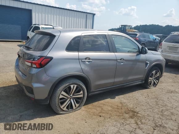 ✅ 2020 Mitsubishi Outlander ES • VIN: JA4AR3AU5LU024296 • Lot: 67610205. Listed on Copart with 101,812 mi. Free auction sales archive from the USA and detailed vehicle history report at DreamBid. Image 3.