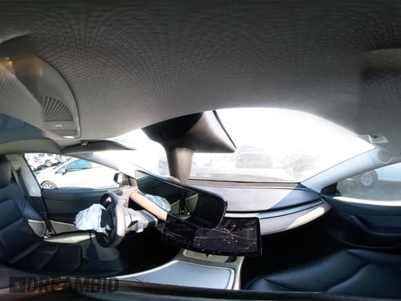 ✅ 2021 Tesla Model Y Standard Range • VIN: 5YJYGDED7MF122895 • Lot: 42915047. Listed on IAAI with 102,428 mi. Free auction sales archive from the USA and detailed vehicle history report at DreamBid. Image 20.