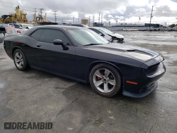 ✅ 2015 Dodge Challenger SXT • VIN: 2C3CDZAG1FH773831 • Lot: 45994113. Wystawiony na Copart z przebiegiem 139 114 mil. Bezpłatny archiwum sprzedaży aukcyjnych z USA i szczegółowy raport historii pojazdu na DreamBid. Zdjęcie 4.