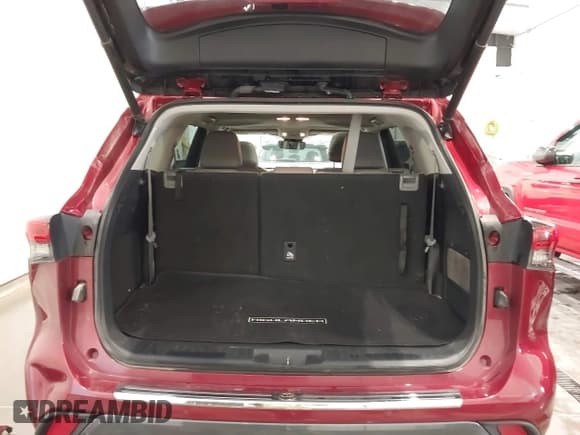 ✅ 2020 Toyota Highlander Limited • VIN: 5TDDZRBH6LS014713 • Lot: 42142576. Wystawiony na IAAI z przebiegiem 50 844 mil. Bezpłatny archiwum sprzedaży aukcyjnych z USA i szczegółowy raport historii pojazdu na DreamBid. Zdjęcie 18.