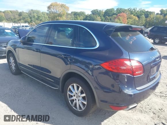 ✅ 2012 Porsche Cayenne • VIN: WP1AA2A2XCLA00862 • Lot: 43470943. Listed on IAAI with 94,854 mi. Free auction sales archive from the USA and detailed vehicle history report at DreamBid. Image 3.