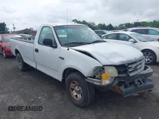 ✅ 1999 Ford F-150 • VIN: 1FTZF1729XNA92452 • Lot: 42181647. Wystawiony na IAAI z przebiegiem 281 884 mil. Bezpłatny archiwum sprzedaży aukcyjnych z USA i szczegółowy raport historii pojazdu na DreamBid. Zdjęcie 1.