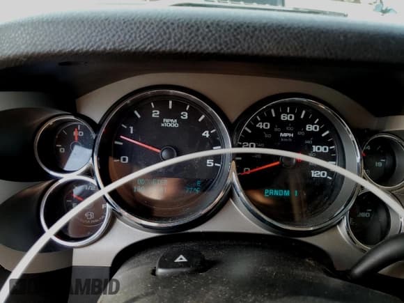 ✅ 2010 Chevrolet Silverado 2500HD LT • VIN: 1GC4KXB6XAF113507 • Lot: 67850475. Wystawiony na Copart z przebiegiem 130 889 mil. Bezpłatny archiwum sprzedaży aukcyjnych z USA i szczegółowy raport historii pojazdu na DreamBid. Zdjęcie 9.