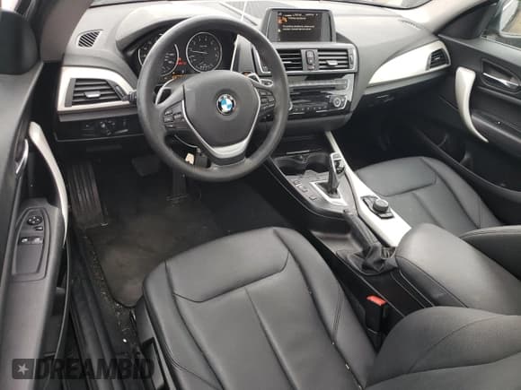 ✅ 2015 BMW 2 Series 228i xDrive • VIN: WBA1G9C57FVX96850 • Lot: 52642945. Wystawiony na Copart z przebiegiem 103 248 mil. Bezpłatny archiwum sprzedaży aukcyjnych z USA i szczegółowy raport historii pojazdu na DreamBid. Zdjęcie 8.