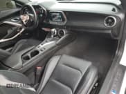 ✅ 2017 Chevrolet Camaro 2SS • VIN: 1G1FH3D75H0149018 • Lot: 80291945. Listed on Copart with 43,451 mi. Free auction sales archive from the USA and detailed vehicle history report at DreamBid. Image 8.