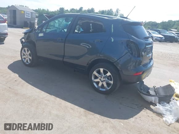 ✅ 2018 Buick Encore Essence • VIN: KL4CJGSM1JB606054 • Lot: 42575053. Listed on IAAI with 25,381 mi. Free auction sales archive from the USA and detailed vehicle history report at DreamBid. Image 3.
