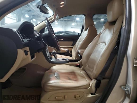 ✅ 2011 GMC Acadia SLT2 • VIN: 1GKKRSED5BJ150340 • Lot: 91449765. Listed on Copart with 182,323 mi. Free auction sales archive from the USA and detailed vehicle history report at DreamBid. Image 7.