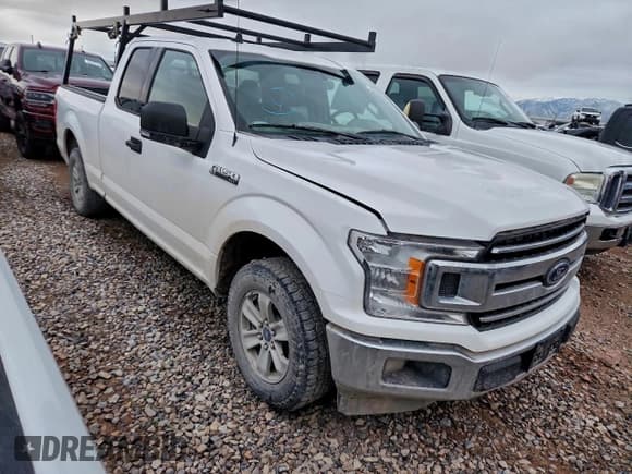 ✅ 2019 Ford F-150 XLT • VIN: 1FTEX1C41KKC90570 • Lot: 92321875. Listed on Copart with 107,892 mi. Free auction sales archive from the USA and detailed vehicle history report at DreamBid. Image 4.