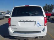 ✅ 2017 Dodge Grand Caravan SE • VIN: 2C7WDGBG7HR738822 • Lot: 43608492. Wystawiony na IAAI z przebiegiem 66 478 mil. Bezpłatny archiwum sprzedaży aukcyjnych z USA i szczegółowy raport historii pojazdu na DreamBid. Zdjęcie 16.