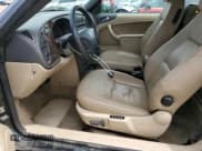 ✅ 2003 Saab 9-3 SE • VIN: YS3DF78K337009486 • Lot: 59421925. Wystawiony na Copart z przebiegiem 102 478 mil. Bezpłatny archiwum sprzedaży aukcyjnych z USA i szczegółowy raport historii pojazdu na DreamBid. Zdjęcie 7.