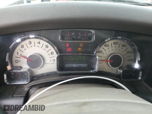 ✅ 2008 Ford Expedition Limited • VIN: 1FMFU20558LA46144 • Lot: 54631755. Listed on Copart with 176,769 mi. Free auction sales archive from the USA and detailed vehicle history report at DreamBid. Image 9.