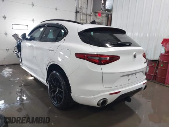 ✅ 2021 Alfa Romeo Stelvio • VIN: ZASPAJAN8M7D15239 • Лот: 41574926. Опубликован ранее на IAAI с пробегом 21 723 миль. Бесплатный доступ к архиву аукционных продаж из США и подробный отчёт об истории автомобиля на DreamBid. Изображение 3.