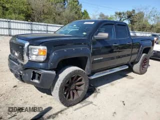 ✅ 2014 GMC Sierra 1500 • VIN: 1GTV2TEC3EZ383178 • Lot: 53063995. Listed on Copart with 127,201 mi. Free auction sales archive from the USA and detailed vehicle history report at DreamBid. Image 1.