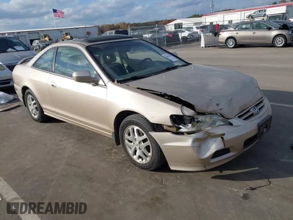 ✅ 2001 Honda Accord EX • VIN: 1HGCG225X1A000596 • Lot: 43651546. Listed on IAAI with 123,073 mi. Free auction sales archive from the USA and detailed vehicle history report at DreamBid. Image 1.