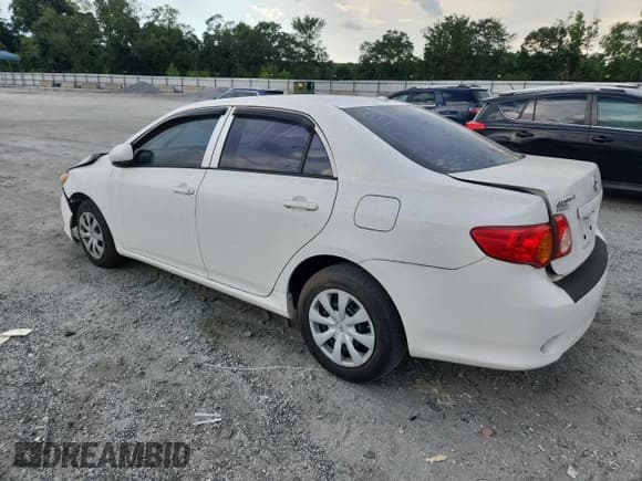 ✅ 2010 Toyota Corolla • VIN: 1NXBU4EE2AZ217306 • Лот: 64207985. Опубликован ранее на Copart с пробегом 198 663 миль. Бесплатный доступ к архиву аукционных продаж из США и подробный отчёт об истории автомобиля на DreamBid. Изображение 2.