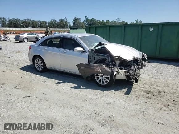 ✅ 2011 Chrysler 200 Touring • VIN: 1C3BC1FG4BN511120 • Lot: 80334435. Listed on Copart with 215,731 mi. Free auction sales archive from the USA and detailed vehicle history report at DreamBid. Image 13.