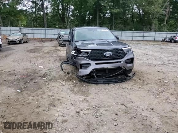 ✅ 2021 Ford Explorer • VIN: 1FMSK7BH5MGB28029 • Lot: 71401394. Wystawiony na Copart z przebiegiem 84 351 mil. Bezpłatny archiwum sprzedaży aukcyjnych z USA i szczegółowy raport historii pojazdu na DreamBid. Zdjęcie 15.