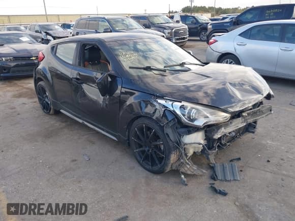 ✅ 2016 Hyundai Veloster Turbo Rally Edition • VIN: KMHTC6AE1GU293195 • Lot: 41176350. Wystawiony na IAAI z przebiegiem 117 088 mil. Bezpłatny archiwum sprzedaży aukcyjnych z USA i szczegółowy raport historii pojazdu na DreamBid. Zdjęcie 1.