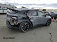 ✅ 2022 Volkswagen ID.4 Pro S • VIN: WVGTMPE29NP070708 • Lot: 82009135. Listed on Copart with 26,638 mi. Free auction sales archive from the USA and detailed vehicle history report at DreamBid. Image 3.